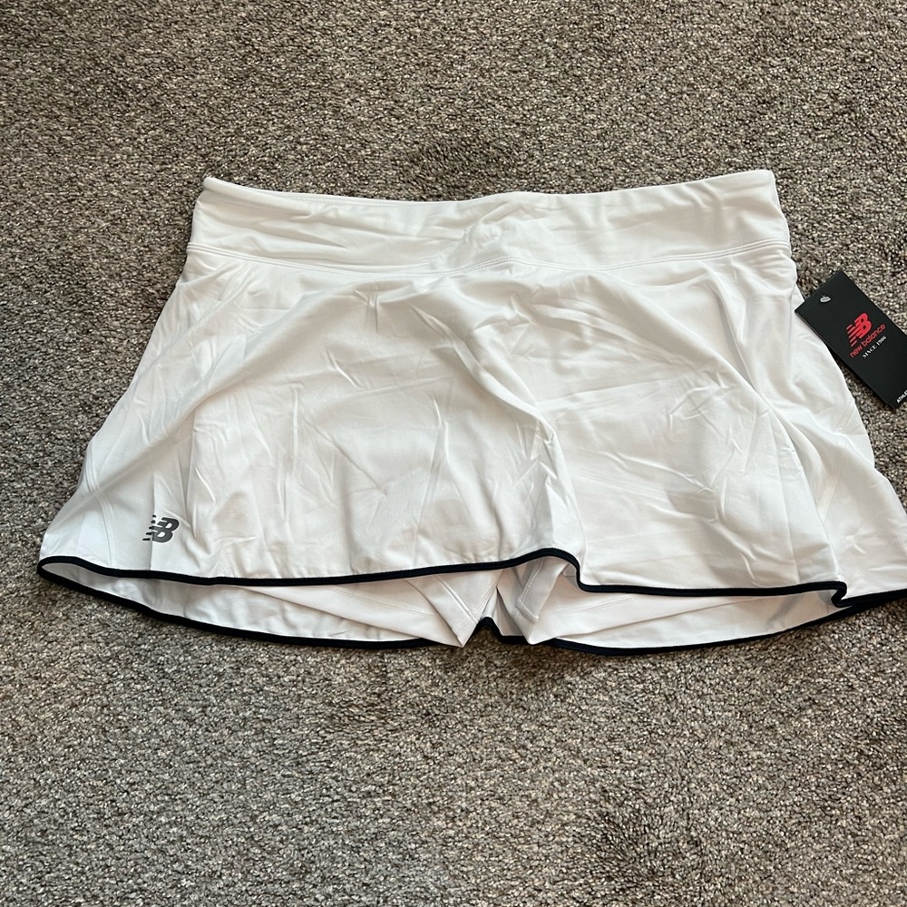 NWT New Balance Rally Tennis Skort